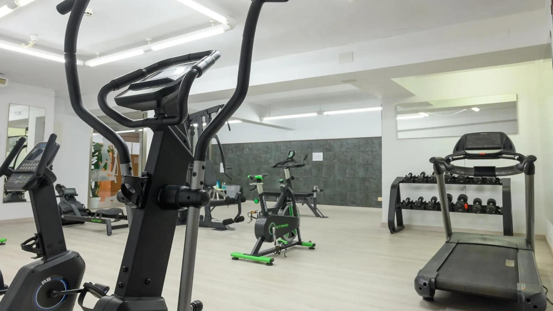 Apartaments Albatros Family Salou Apartment