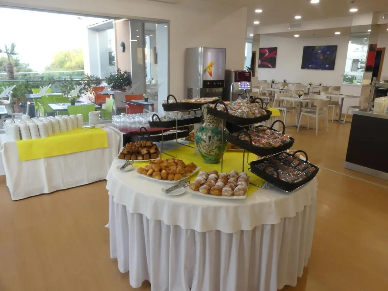 Apartaments Albatros Family Salou Apartment